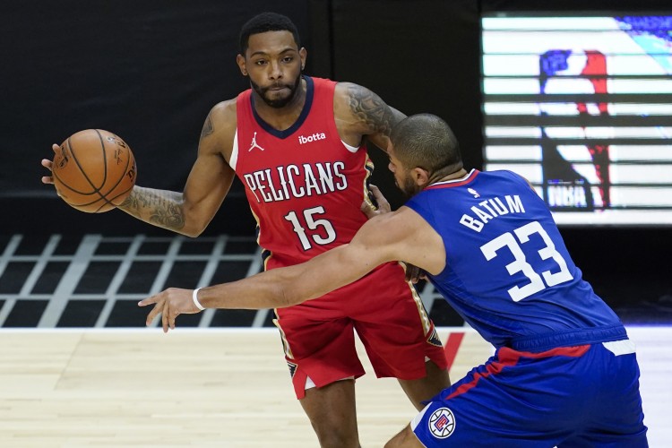 直播吧：新疆男篮与前NBA球员桑韦尔达成签约意向
