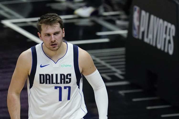  KD：球员总是被要求保持忠诚 但外界对球队却没有相同的要求