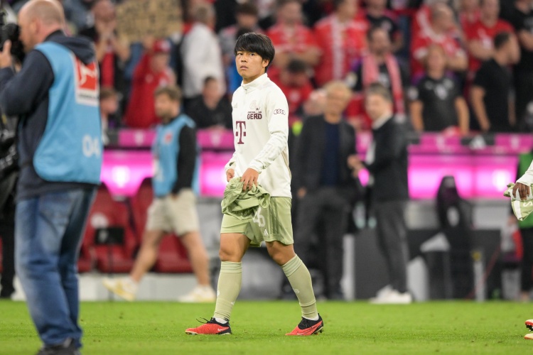  记者：拜仁20岁日本中场福井太智接近永久转会葡超阿罗卡
